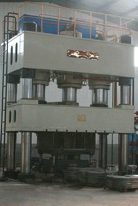 大型油压
